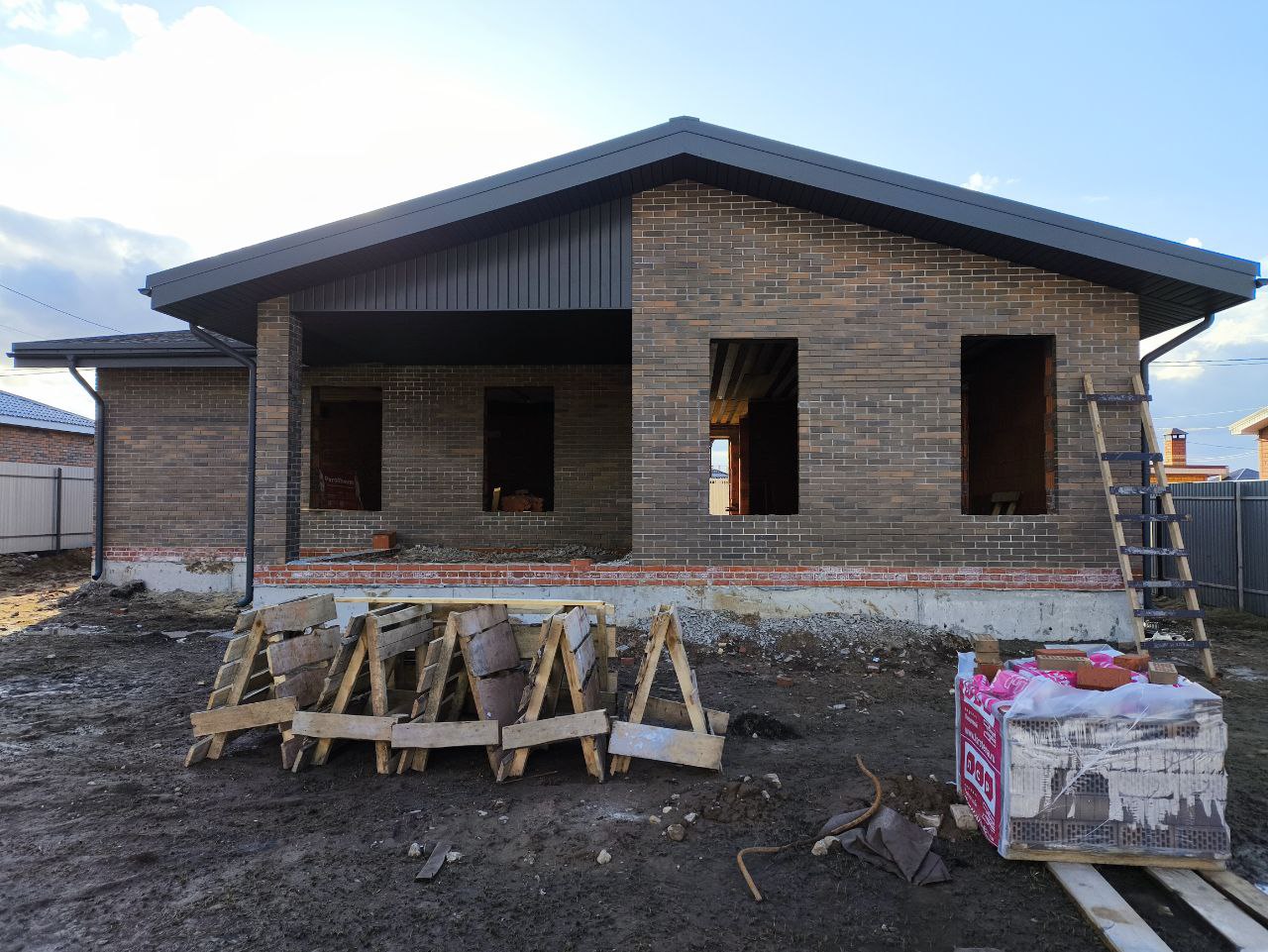 Готовый объект кровельных работ